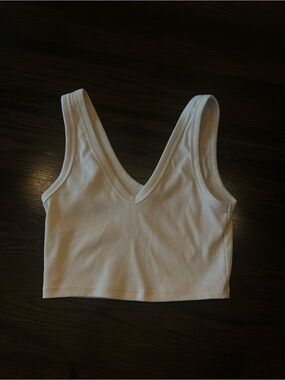 wild fable White Ribbed V-Neck Crop Tank